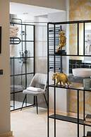 Boutique Suites