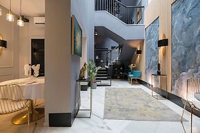 Boutique Suites