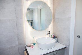 Cozy apt in Central Athens with view