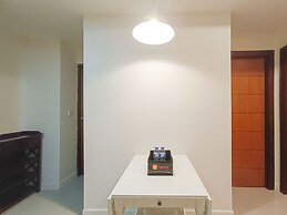 Comfortable And Tidy 2Br At Vida View Apartment