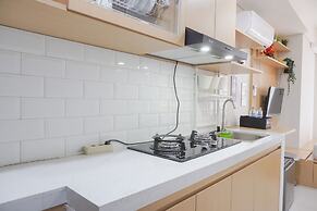 Simply Designed Studio At Daan Mogot City Apartment