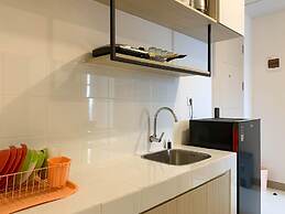 Compact And Functional 2Br Tokyo Riverside Pik 2 Apartment