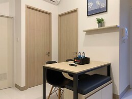 Homey And Functional 2Br Tokyo Riverside Pik 2 Apartment