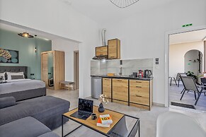Elefsinian Mysteries Apartments