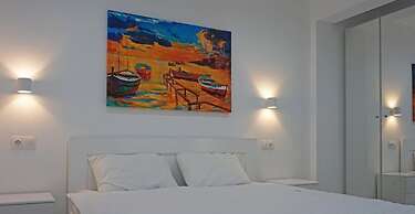 Angelina Hotel