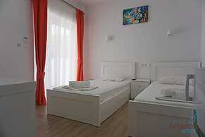 Angelina Hotel