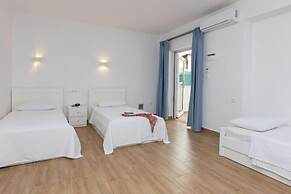 Angelina Hotel