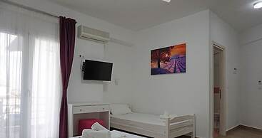Angelina Hotel