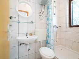 Apartments Neva- One Bedroom Apartment