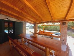 Adorable Holiday Home With Swimming Pool