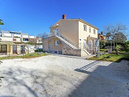 Air Conditioned Apartment in Medulin