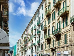 Elegant City-centre Flat