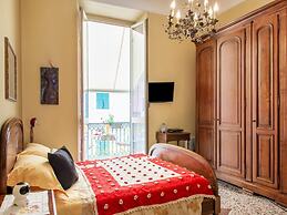 Elegant City-centre Flat