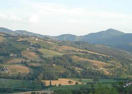 Monte House Umbria With Pool and Garden
