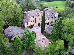 Monte House Umbria With Pool and Garden