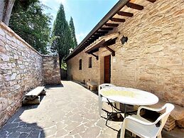 Holiday Home in Assisi With Garden