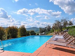 Villa in Umbria With Private Pool and Valley Views