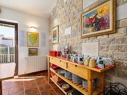 Spacious Holiday Home in Visnjan With Private Pool