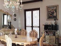 Vesime Villa With Garden