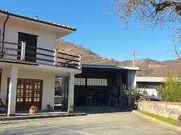 Vesime Villa With Garden