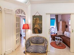 Apartment in Rome With Balcony