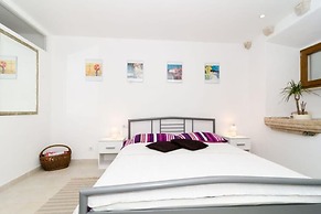 Apartment Lee Loo - Studio Apartment