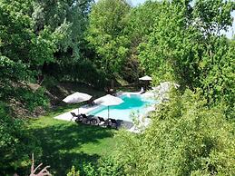 Tower House in Umbria With Pool and Garden