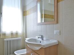 Apartment by Lake Como Near Spiaggia di Dervio