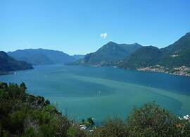 Apartment by Lake Como Near Spiaggia di Dervio