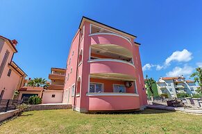 Apartment in Medulin With Balconies