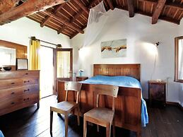 Mountain Hideaway for Four