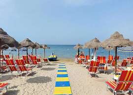 Apartment on Marche Coast With Sea View