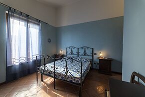 Classic Villa for Family With Pets
