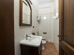 Classic Villa for Family With Pets