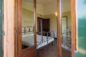 Classic Villa for Family With Pets