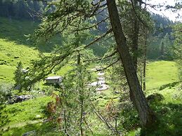 Family Retreat Near Garda