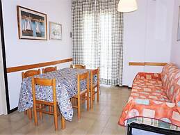 Ground Floor Apartment in Caorle for 6