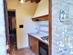 Romantic Escape in Tuscan