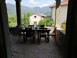 Independent Apartment With Pool