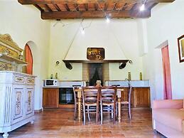 Relaxing Stay in Gambassi Terme