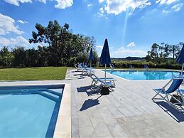 Tuscany Escape With Pool