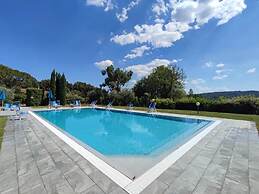 Holiday Home in Gambassi Terme With Pools