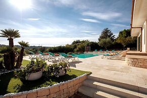 Huge Villa With Private Pool in Salento, Italy