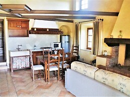 Tranquil Tuscan Stay With Pool
