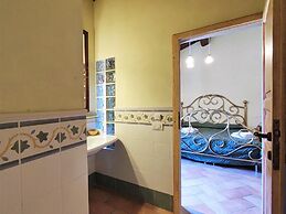 Tranquil Tuscan Stay With Pool