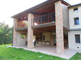 Asolo Retreat With Garden