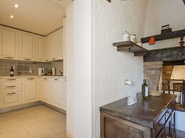 Farmhouse in Castelfiorentino With Pool