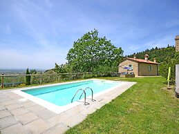 Luxurious Home in Cortona