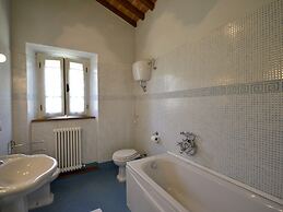 Luxurious Home in Cortona