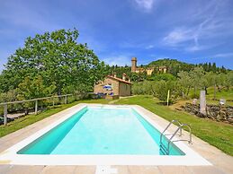 Luxurious Home in Cortona
